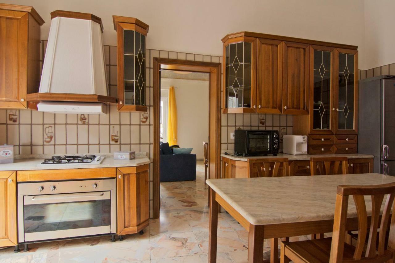Il Sole Azzurro Ct Apartment Catania Bagian luar foto